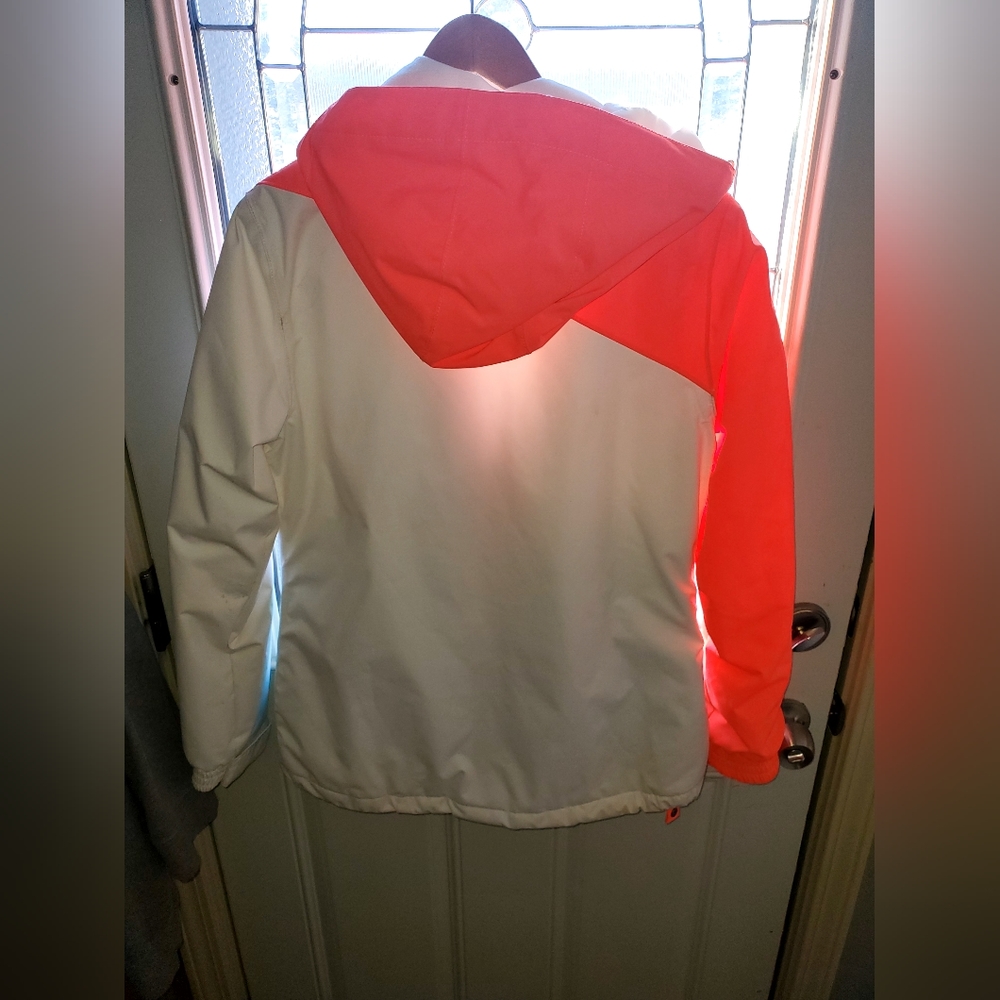 Aperture ski jacket women's medium. White, orange and green. - Picture 2 of 4